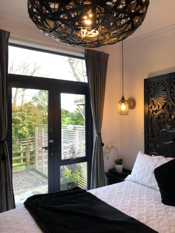 Tiny Home Luxury Farm Escape New Plymouth Egmont Village Exteriör bild